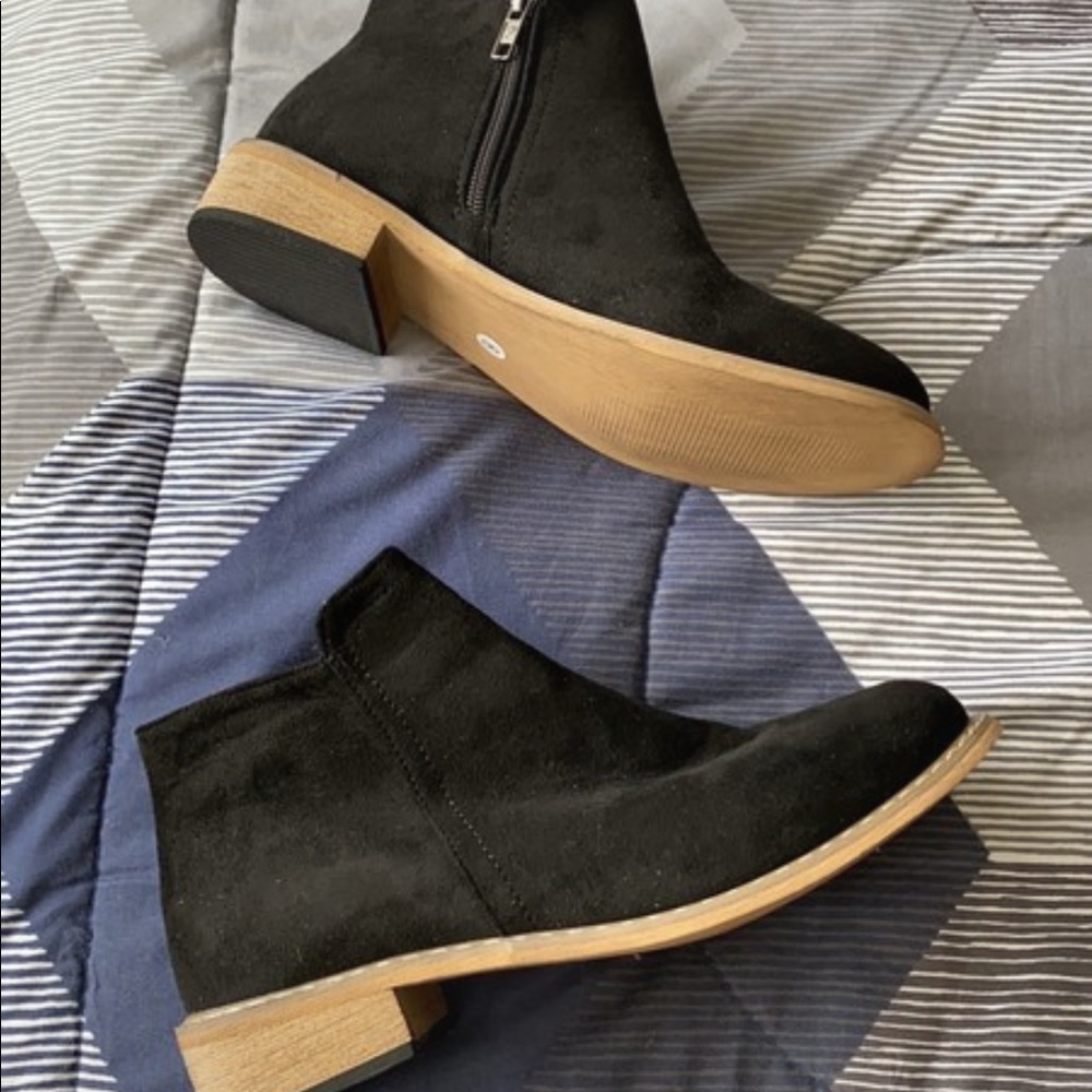 Flat Suede Boots
